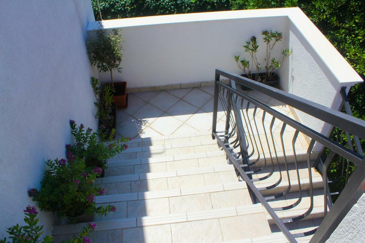 Apartman Lana Biograd Na Moru Exterior photo